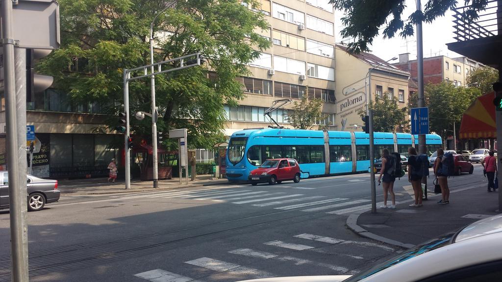 Apartments Sulekova Zagreb Ruang foto